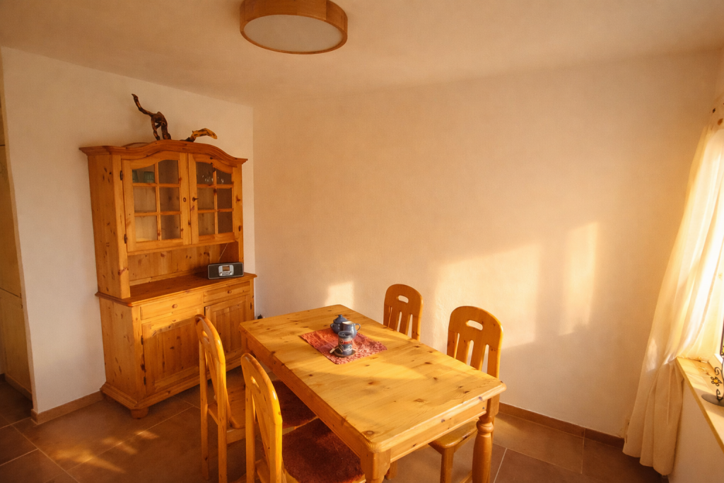 Esszimmer Stiegenstübchen - Ferienwohnung am Weinberg in Dresden