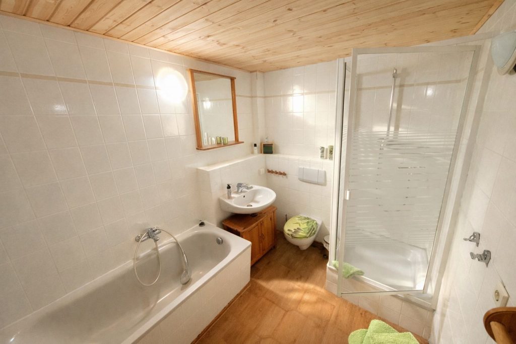 Badezimmer - Ferienwohnung am Weinberg in Dresden